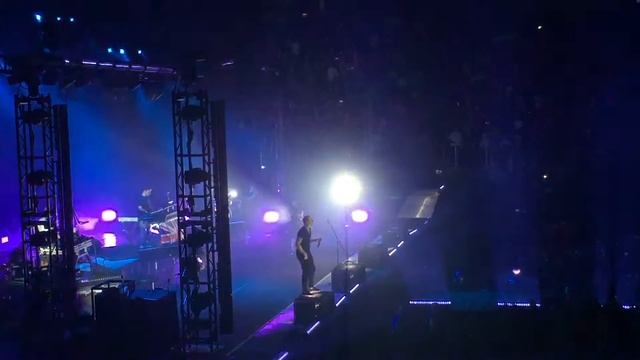 Linkin Park - New Divide Live @ The O2 Arena London 03/07/17 смотреть онлайн