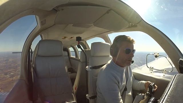 Cessna 414 Vs Baron 58 Formation Flight
