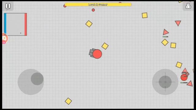 Baby kirk enjoy playing Diep.IO смотреть онлайн