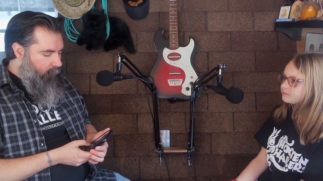Pip, Dad and Music Podcast Ep. 15 CCR - Cosmo's Factory Track 1 Ramble Tamble смотреть онлайн