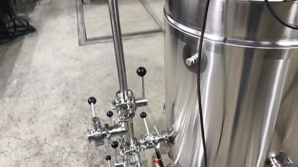 ПВК 250 ЛИТРОВ С ЖЕСТКОЙ ОБЪВЯЗКОЙ