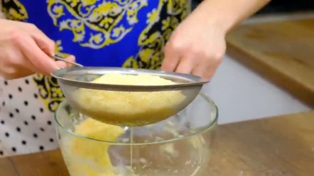 ПРАВИЛЬНЫЕ Драники (Деруны) без яиц и муки! Очень вкусный и простой рецепт драников! смотреть онлайн