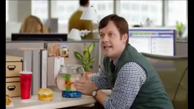 Wendy’s Commercial: Fish Bump смотреть онлайн