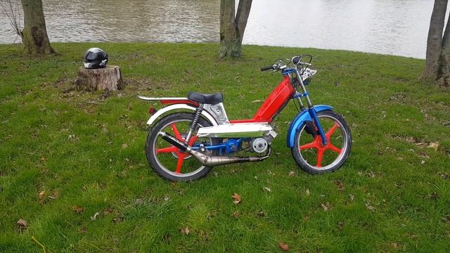 #21 Peugeot 103 sp / mv custom de jerome ( mob'53 ) abonnez vous! смотреть онлайн