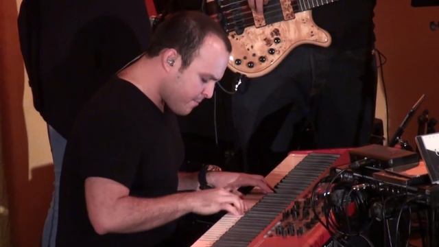 "Solo de Piano" - Kemuel @ Ball & Chain смотреть онлайн