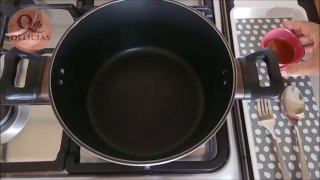 Salsa Napolitana, Especial Con Albondigas Rellenas Con Queso Mozarella, Deliciosa,