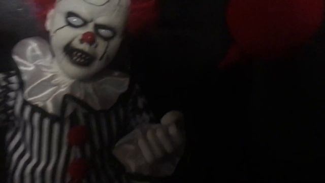 Terror Clown Review | Spirit Halloween смотреть онлайн