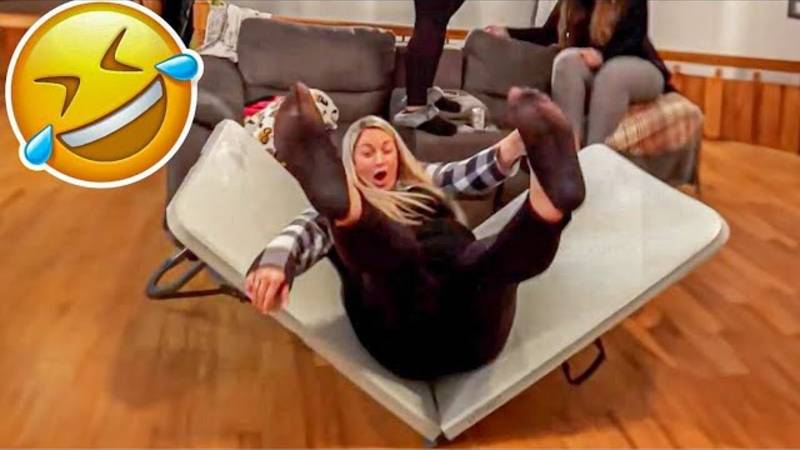 От героя к нулю — веселые моменты, которые нельзя пропустить! 🤯🤣 смотреть онлайн