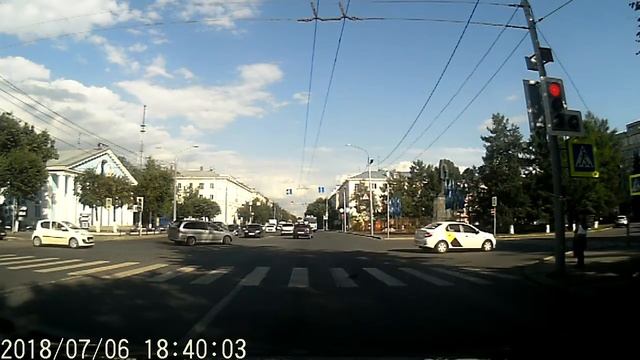 Голубь - пешеход смотреть онлайн