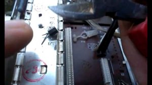 Радиодетали в старых советских телевизорах,есть много вкусненького.Обзор радиодеталей с драгметаллом