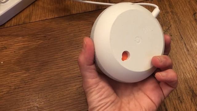 GearBrain reviews the Nest Mini Smart Speaker смотреть онлайн