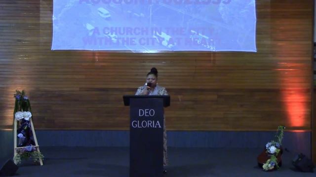 English Service - Aletta Peterson смотреть онлайн