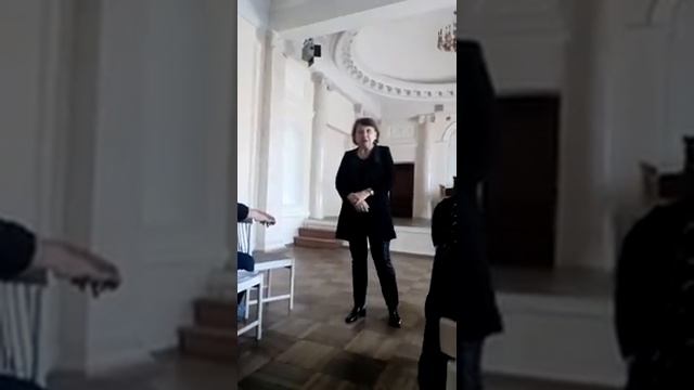 Спб.Шарапова И.А. о зажатости рук(пианистам,концертмейстерам) смотреть онлайн