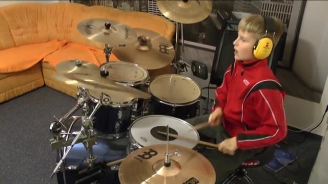 Jamiroquai-- Deeper Underground- drum cover ..Marek 10 Years смотреть онлайн