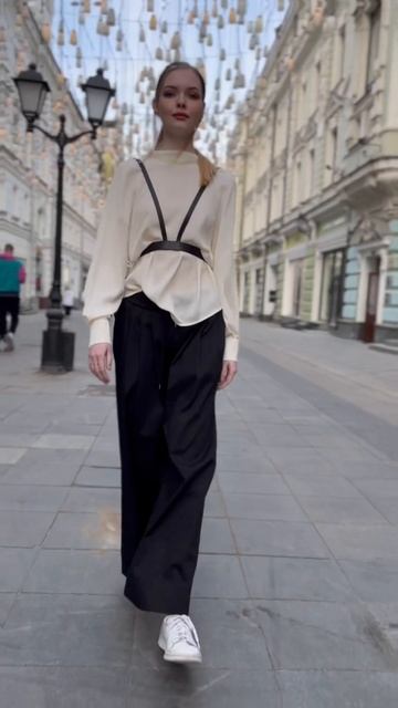 Королева Екатерина, модельная стрит съемка смотреть онлайн