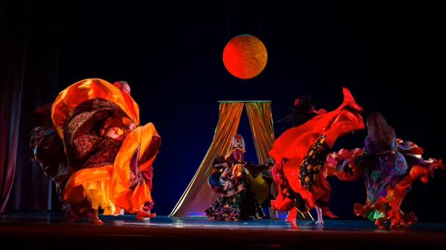 Gipsy dance.Foto klip .Janin Studio смотреть онлайн