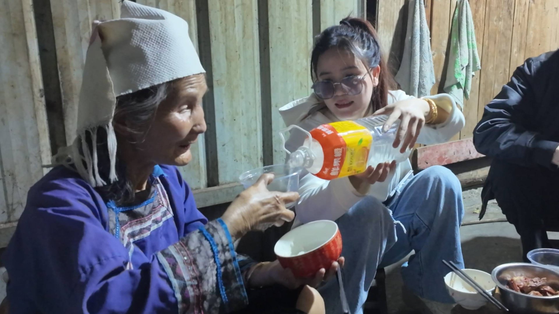 Китай. Деревня в глуши. Настоящая сельская жизнь смотреть онлайн