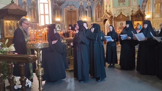 ЧИН ОДЕВАНИЯ В РЯСОФОР В ИВЕРСКОЙ ОБИТЕЛИ смотреть онлайн