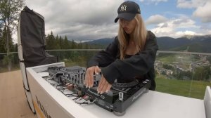 KRISMI - Live Dj Mix ｜ Melodic Techno, Indie & Afro House Music ｜ Bukovel, Ukraine