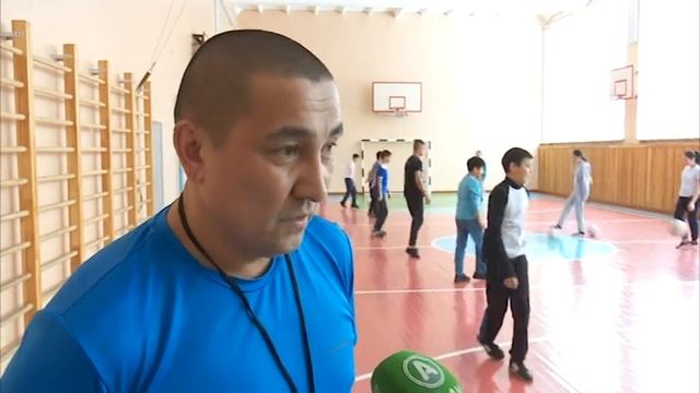 Урок футбола внедрен в некоторых школах Костанайской области смотреть онлайн