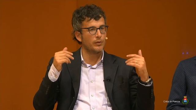 Umanesimo e pensiero critico al tempo della tecnica. Incontro con Diego Fusaro. смотреть онлайн