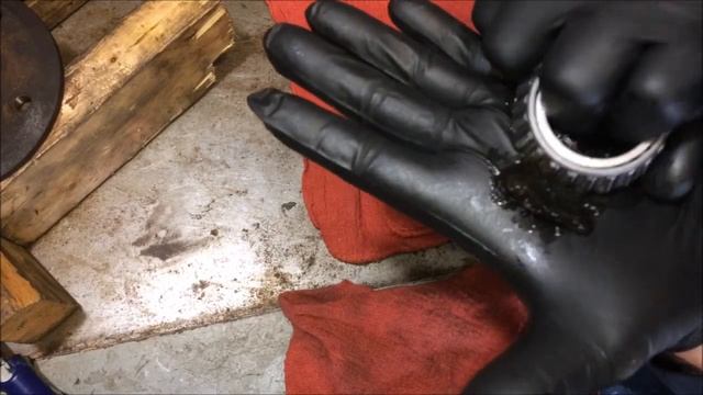 🚩How to change a front wheel bearings, quick and easy!🛠 смотреть онлайн