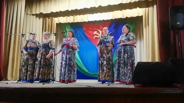 Видео от СДК д.Краснополье От героев былых времен... смотреть онлайн