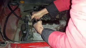 Устанавливаю новый новый распредвал на  свой Опель Вектра а 1.6