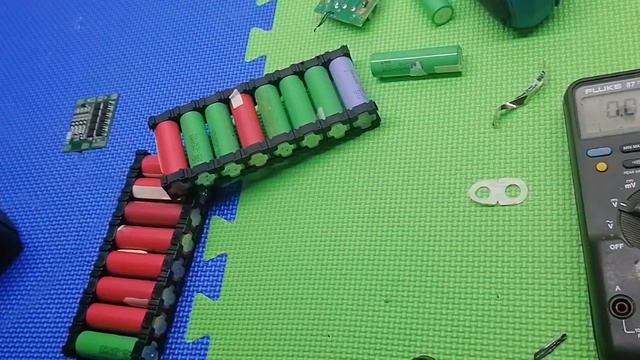 SIRANG LAPTOP BATTERY PACK MAY PAKINABANG WAG ITAPON смотреть онлайн