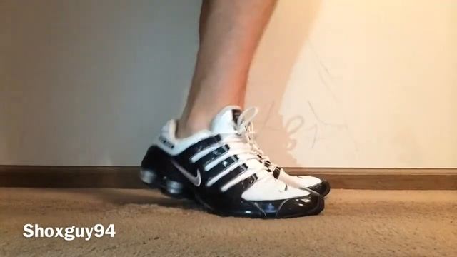 Nike Shox NZ (white/black) смотреть онлайн