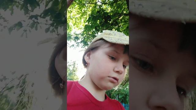 тупая одноклассница снимала моя подруга Юля автор Муля смотреть онлайн
