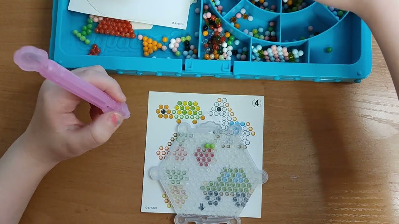Делаю яблочко из бусинок. Аквамозаика. смотреть онлайн