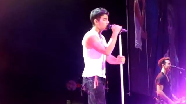 Jonas Brothers @amf in Daytona Beach.. Lovebug (part 13) смотреть онлайн