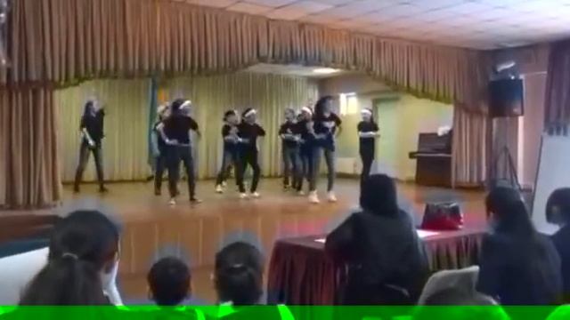 Наш класс.флешмоб 7 Б..... смотреть онлайн