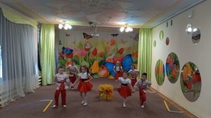 Танец "Косил Ясь конюшину"