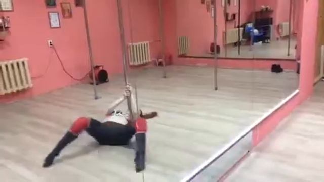 Exotic pole dance, Vera Pashkevich смотреть онлайн