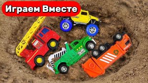 Играем в машинки 🚗 Пожарные машины и самосвалы на мойке! Игры с песком и игрушками !