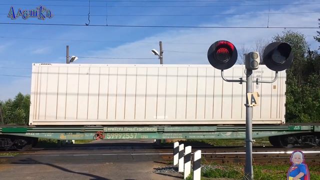 Товарный поезд 2. Video eines Güterzuges. смотреть онлайн