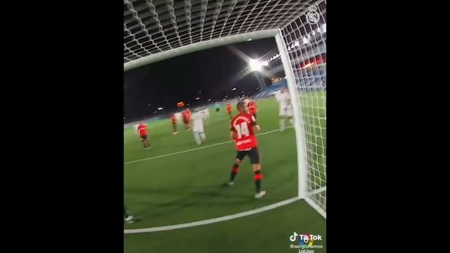 Лучшие видео Серхио Рамоса в тик токе смотреть онлайн