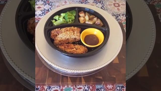 Quick Bites: Chicken Tender, Broccoli, Oven Baked Potatoes, BBQ Sauce смотреть онлайн