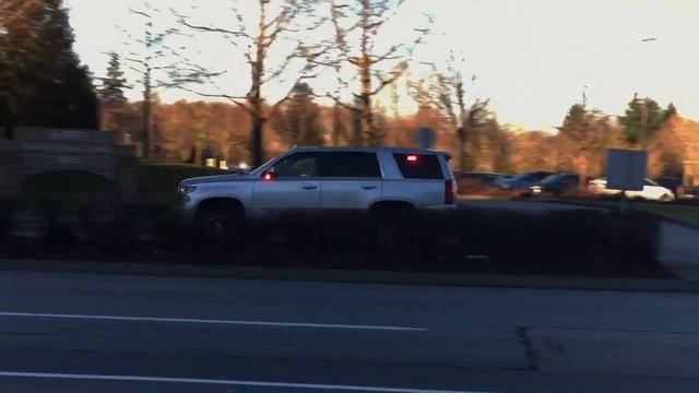 Unmarked RCMP Chevy Tahoe Responding смотреть онлайн