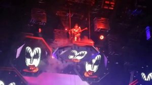 ГРУППА KISS (ПРОЩАЛЬНЫЙ МОСКОВСКИЙ КОНЦЕРТ) 13.06.2019, ПЕСНЯ ДЕМОНА