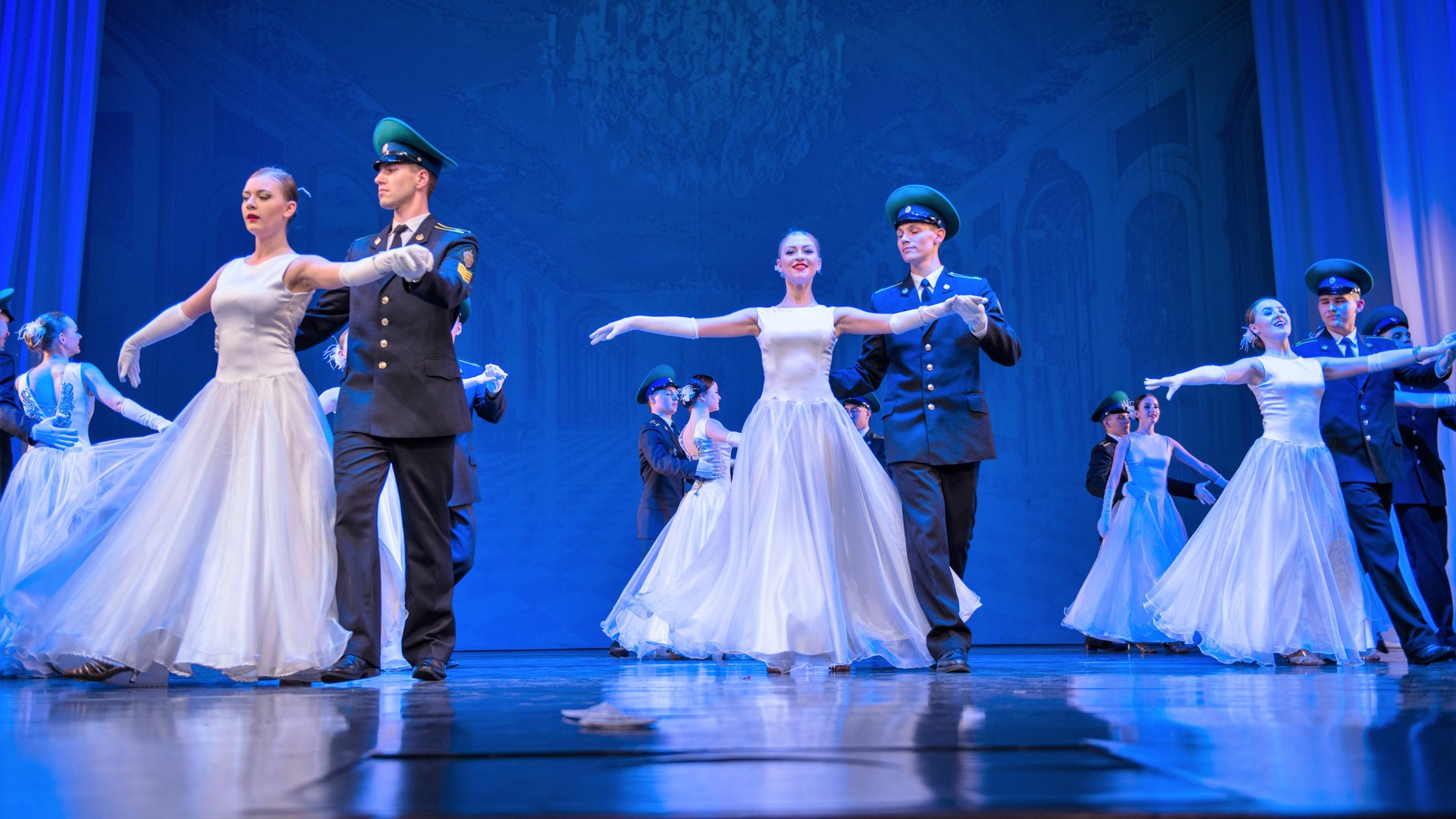 8 # Замечательный вальс "На сопках Манчжурии" Приятного просмотра... смотреть онлайн