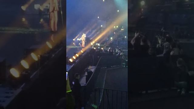 Димаш/Dimash/концерт Киев 2020 микс /in Kiev mix/Чорнобривці смотреть онлайн