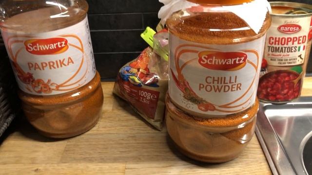 Вкуснейшие блюдо за 40 мин. Готовим «Чили кон карне» с какао. #жизньвшвеции #швеция #готовимдома смотреть онлайн