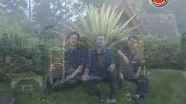 Trio Lasamba - Ari Marganti Minggu (Official Video) смотреть онлайн