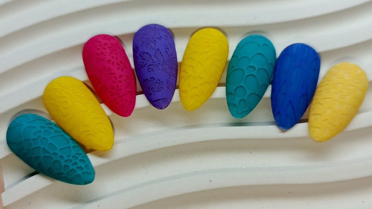 Стемпинг.Техника Тиснение(чеканка). Негативное пространство. Урок с курса по стемпингу смотреть онлайн