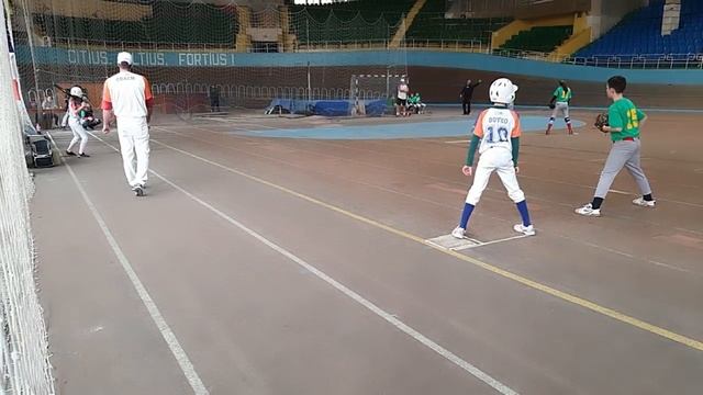 Игра за выход в супер финал (номер2), Тигры-Ровно Zorilla Cup смотреть онлайн