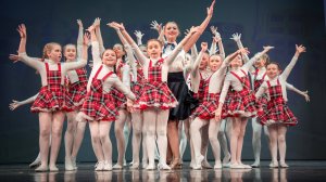 12 #  Эстрадный танец  "Один день в школе" Приятного просмотра..