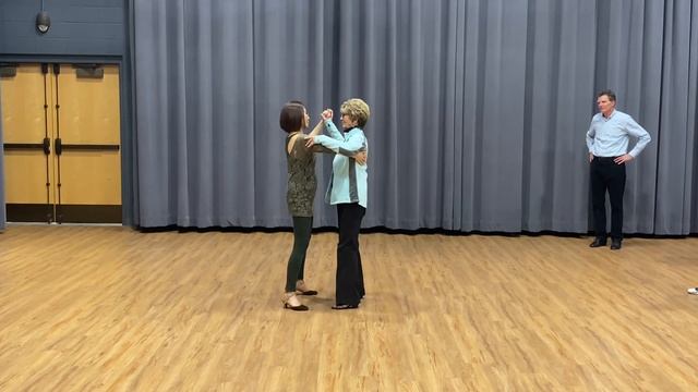 Night Club 2-step Beginners Lesson: Left Turn W/Cross Step - Footwork, Lead & Follow 2.
